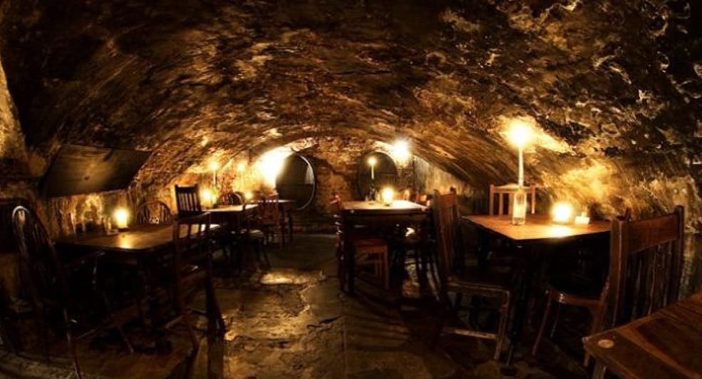 Gordon’s ~ London’s Oldest Wine Bar