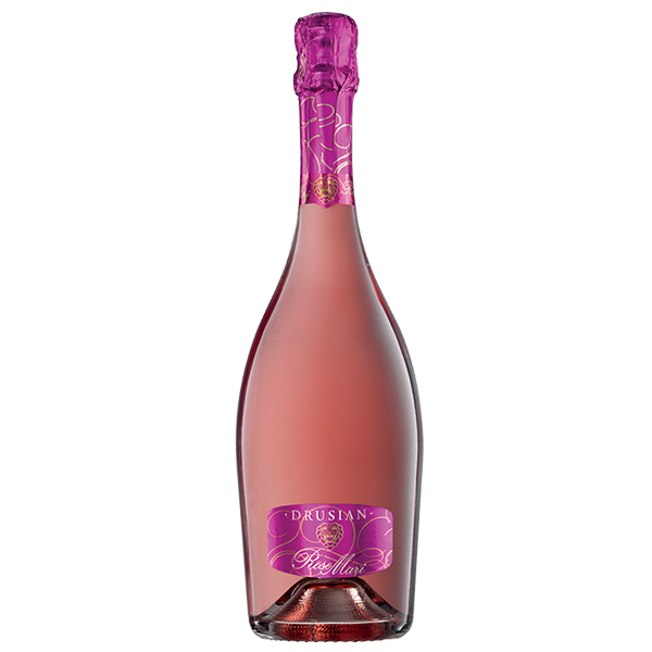 Italian Sparkling Wine Drusian Spumante Rosè Rose Mari | Glass of Bubbly