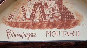 Champagne Moutard: Brut Selection