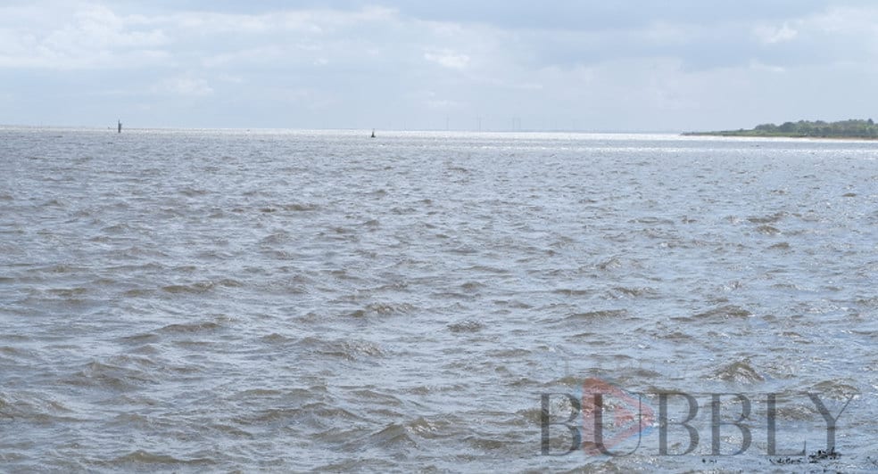 champagne stored at sea