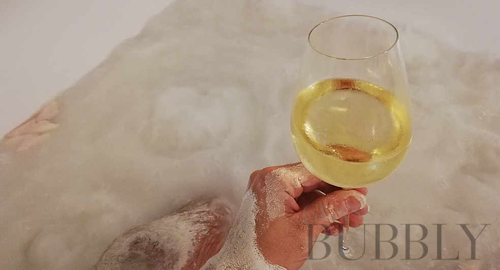 champagne health spa bath