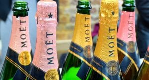 the difference between champagne and prosecco