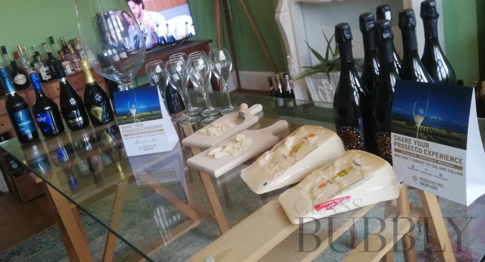 Glass of Bubbly & Prosecco DOC Zoom Live