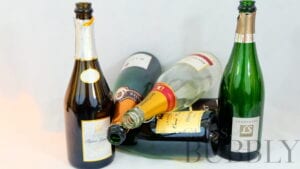 What are the ingredients of Champagne