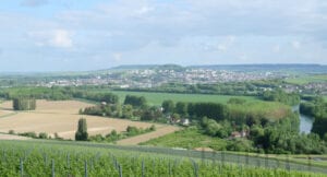River Marne passing by Epernay